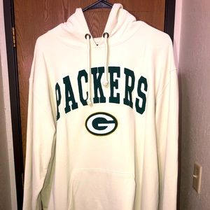 Green bay packers hoodie 47’ size Large color tan with green logo